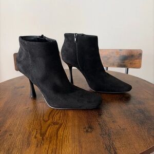 DSW Black Suede Heeled Ankle Boots with Side Zip